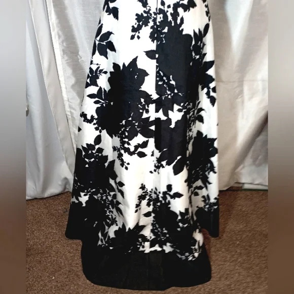 Morgan &Co Vintage Off-the-Shoulder Asym- metrical Hem, Long Dress, Black, 4-6 - Picture 12 of 14